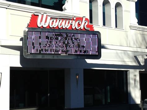 warwick theater marblehead movie times.